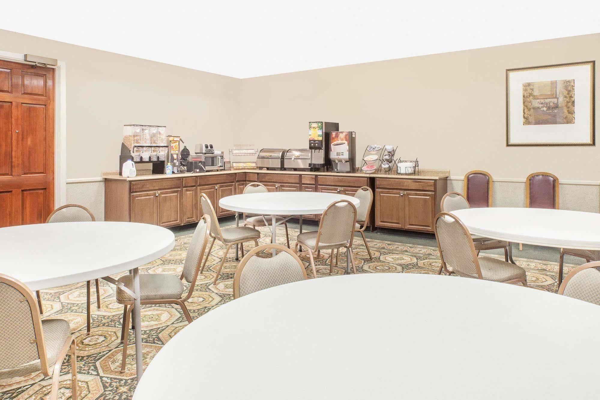 Motel Baymont By Wyndham Paris Zewnętrze zdjęcie