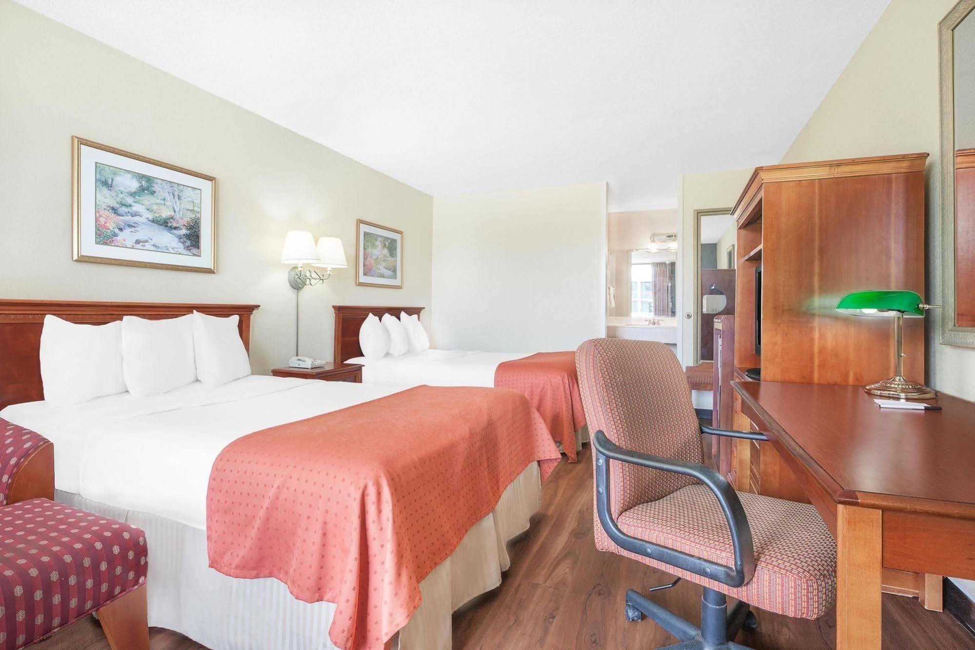 Motel Baymont By Wyndham Paris Zewnętrze zdjęcie